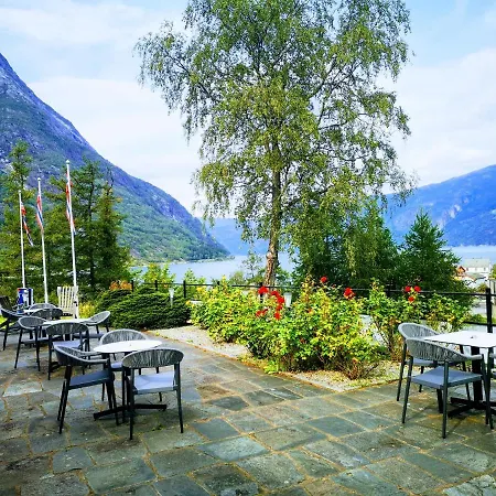 Eidfjord Hotel מלון
